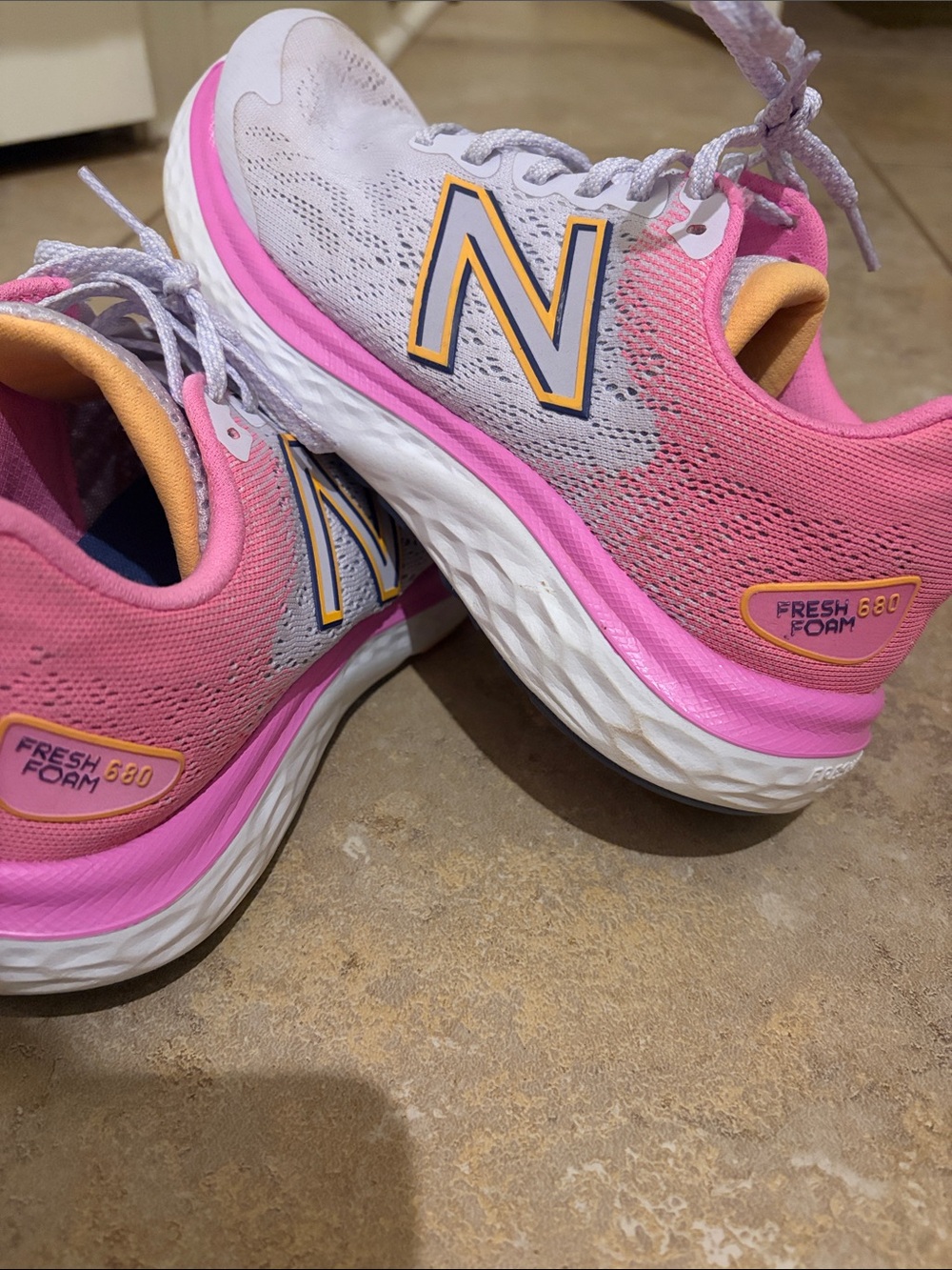 New Balance Running Shoes - Picture 6 of 6
